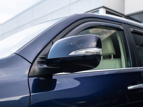 Used 2017 Lexus GX 460 Luxury image 12