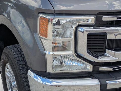 Used 2022 Ford F250 XL w/ STX Appearance Package AWD/4WD image 8