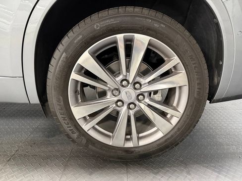 Used 2024 Cadillac XT6 Premium Luxury w/ Platinum Package AWD/4WD image 7