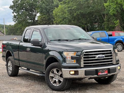 Used 2015 Ford F150 XLT w/ Equipment Group 302A Luxury AWD/4WD image 8