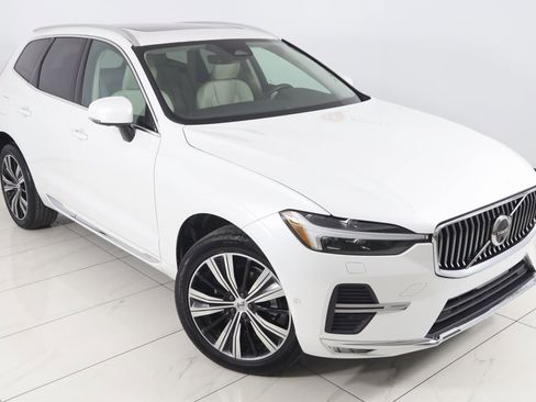 Used 2023 Volvo XC60 B5 Plus w/ Climate Package image 19