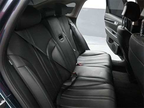 Used 2024 Genesis G80 2.5T image 22