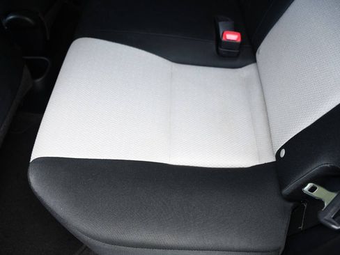 Used 2013 Toyota Yaris LE FWD image 16