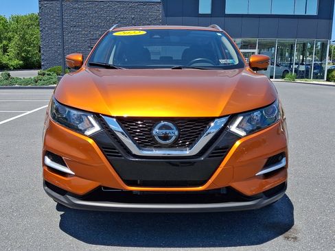 Certified 2022 Nissan Rogue Sport SL AWD/4WD image 2