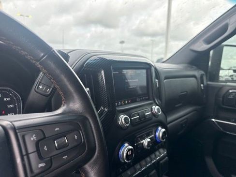 Used 2021 GMC Sierra 2500 AT4 AWD/4WD image 13