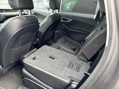 Used 2019 Audi Q7 2.0T Premium Plus w/ Premium Plus Package AWD/4WD image 5