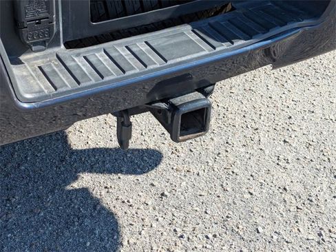 Used 2018 Chevrolet Silverado 1500 LTZ Z71 w/ Centennial Edition image 27