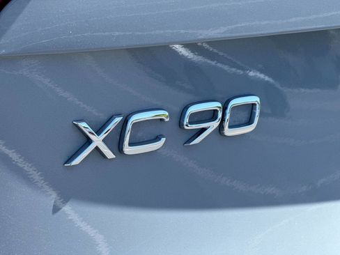 Certified 2024 Volvo XC90 B6 Plus w/ Protection Package Premier AWD/4WD image 33