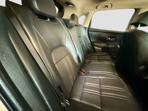 Used 2024 Honda HR-V EX-L image 27