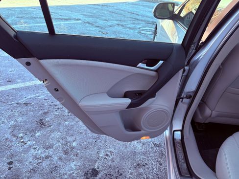 Used 2012 Acura TSX Sedan image 18