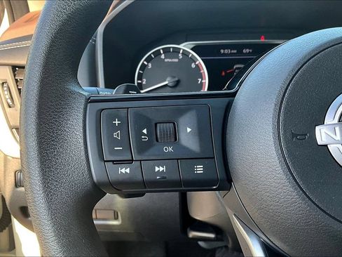 Certified 2023 Nissan Rogue SV AWD/4WD image 11