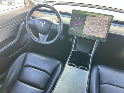 Used 2020 Tesla Model 3 RWD image 11