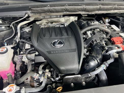 Used 2024 Lexus RX 350 Premium w/ Accessory Package (Z1) AWD/4WD image 30