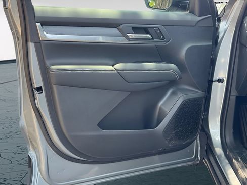 New 2026 GMC Terrain Elevation w/ Black Edition FWD image 10