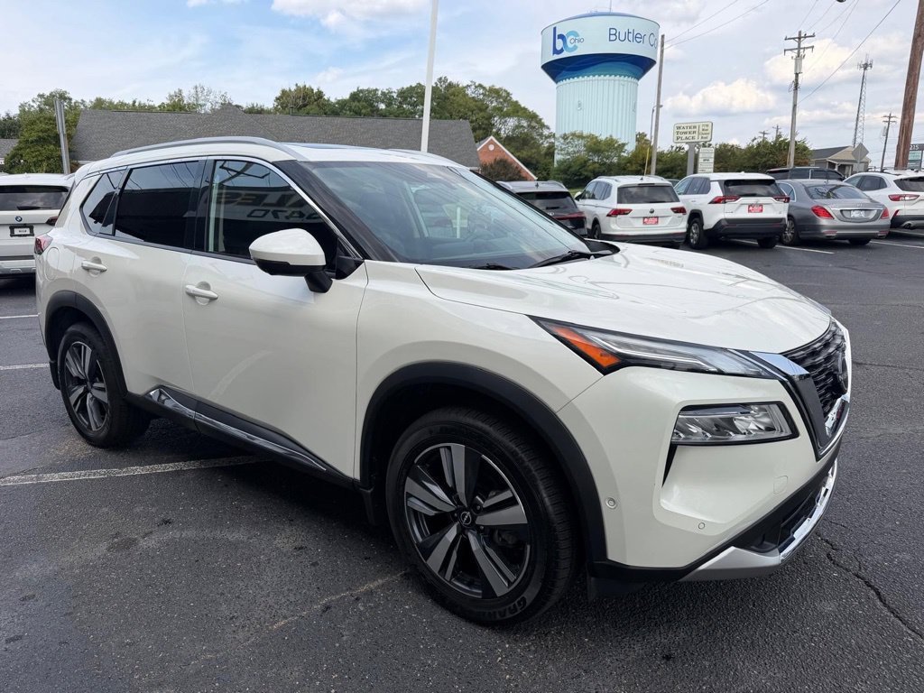 Used 2023 Nissan Rogue Platinum AWD/4WD image 4