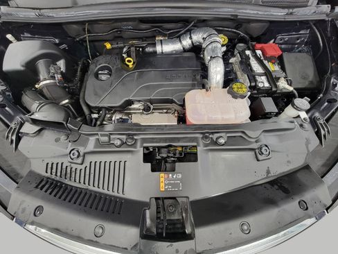 Used 2022 Buick Encore Preferred w/ Safety Package II image 9