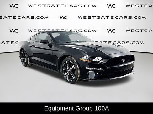 Used 2019 Ford Mustang Coupe image 2