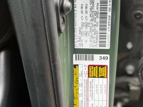 Used 2022 Toyota Tacoma TRD Off-Road image 4