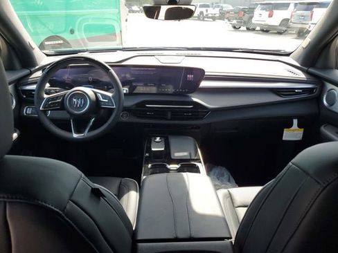 New 2026 Buick Enclave Avenir w/ Super Cruise Package FWD image 12
