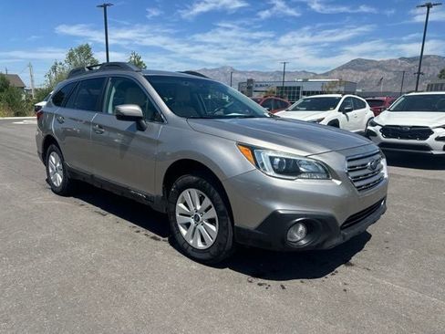 Used 2016 Subaru Outback 2.5i Premium AWD/4WD image 1