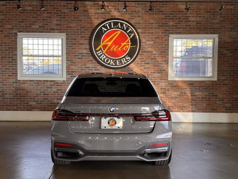 Used 2022 BMW 750i xDrive w/ Executive Package image 39