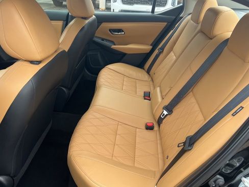 Certified 2022 Nissan Sentra SV w/ SV Premium Package image 10