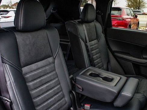 New 2026 Mitsubishi Outlander SE AWD/4WD image 40