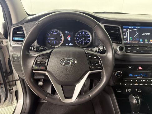 Used 2018 Hyundai Tucson Limited w/ Ultimate Package 02 FWD image 15