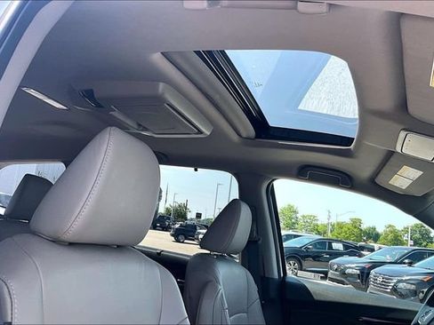 Used 2019 Honda Pilot Touring image 26
