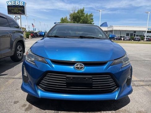 Used 2015 Scion tC FWD image 5