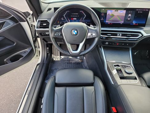 Used 2024 BMW 430i Convertible RWD image 11