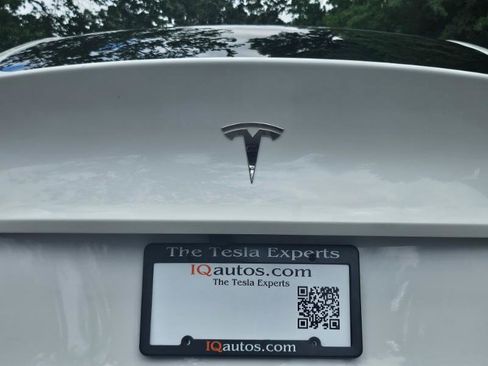 Used 2023 Tesla Model Y Long Range AWD/4WD image 29