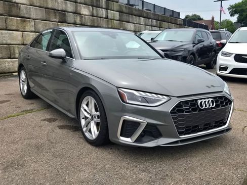 Used 2023 Audi A4 2.0T Premium Plus image 2