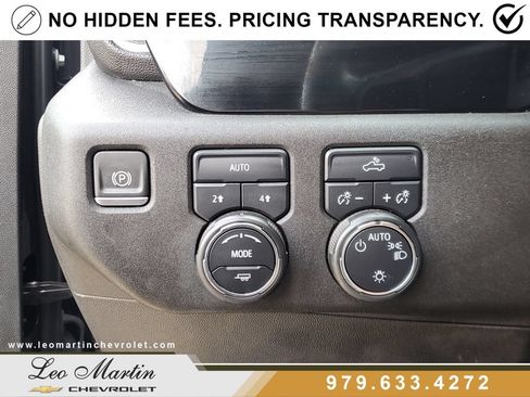 Used 2023 Chevrolet Silverado 1500 LT AWD/4WD image 19