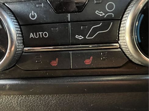 Used 2019 Ford Expedition Limited w/ Equipment Group 301A image 19