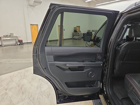 Used 2024 Ford Expedition Limited image 22