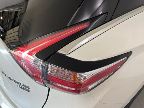 Used 2015 Nissan Murano Platinum w/ Platinum Technology Package AWD/4WD image 47