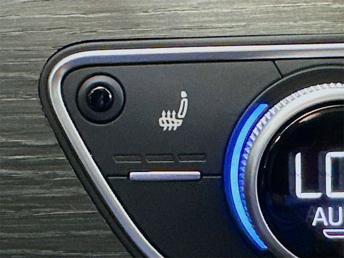 Used 2019 Audi A4 2.0T Premium w/ Convenience Package image 23