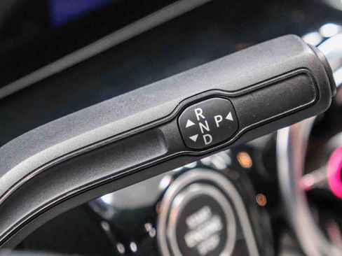 Certified 2023 Mercedes-Benz GLA 250 4MATIC image 25
