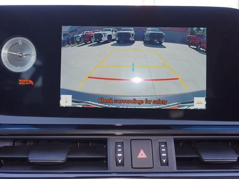 Used 2024 Lexus ES 350 w/ Premium Package FWD image 15