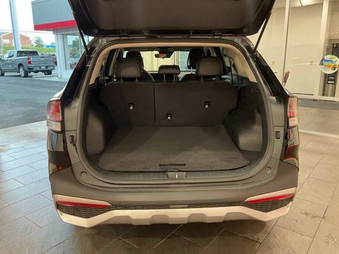 Used 2024 Kia Sportage EX FWD image 9