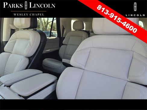 Certified 2025 Lincoln Navigator Reserve image 21