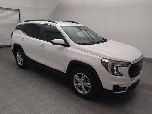 Used 2022 GMC Terrain SLE w/ Driver Convenience Package FWD image 11