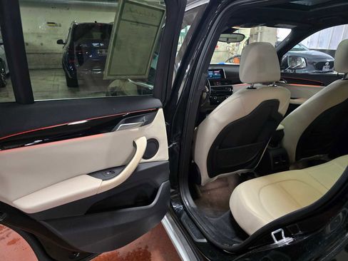Used 2019 BMW X1 xDrive28i w/ Convenience Package image 15