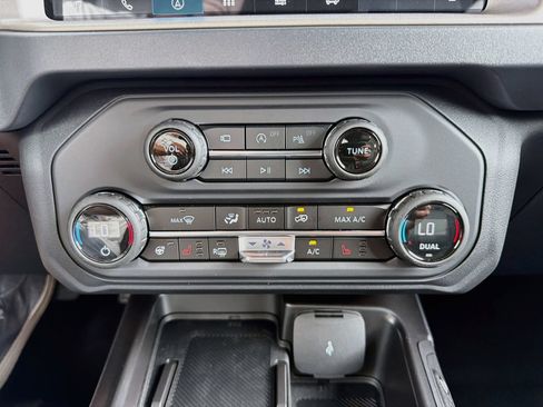New 2026 Ford Bronco Outer Banks AWD/4WD image 29