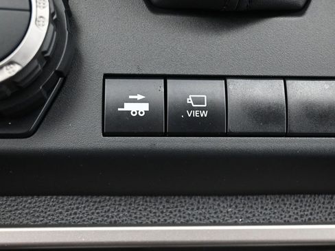 Certified 2025 Toyota 4Runner TRD Sport image 28