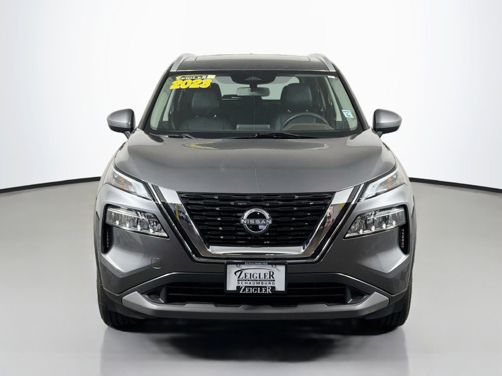 Used 2023 Nissan Rogue SV w/ SV Premium B Package AWD/4WD image 2