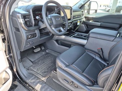 New 2026 Ford F250 Lariat w/ Tremor Off-Road Package image 31