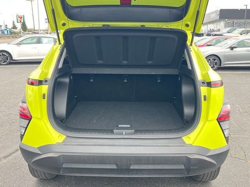 Used 2024 Hyundai Kona SEL AWD/4WD image 12