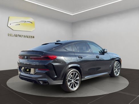 Used 2023 BMW X6 xDrive40i w/ M Sport Package image 7